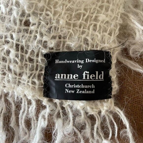 Vintage Anne Field Handwoven Wool Mohair Made in New Zealand Fluffy Scarf Wrap - Picture 2 of 8